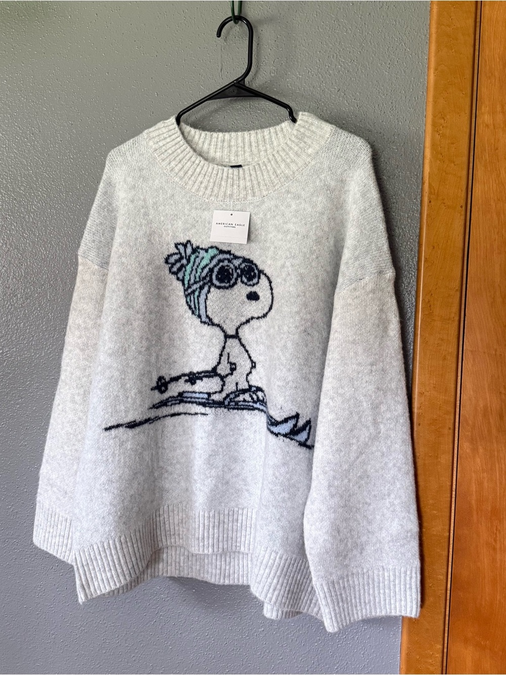 American Eagle Outfitters Light Gray Snoopy Graphic Crewneck Sweater